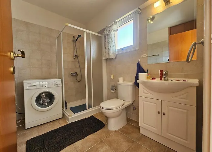 Διαμέρισμα 1br Apt, Huge Balcony, Walk To Nissi Αγία Νάπα